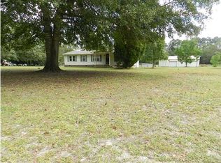 317 Windwood Ln, Moncks Corner, SC 29461