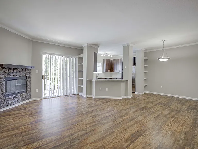 Somerset Townhomes — Photo 11