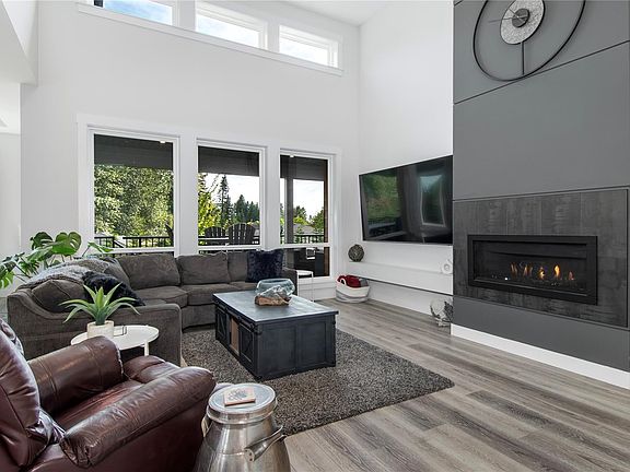 5th image of 3207 Nathan Pl
