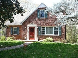 1st image of 13 Franklin Pl