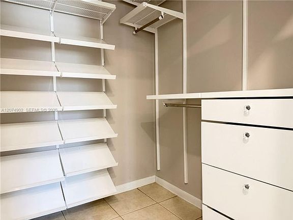 5th image of 20888 Sugarloaf Ln #20888