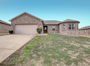 56 Huntington Dr, Austin, AR 72007
