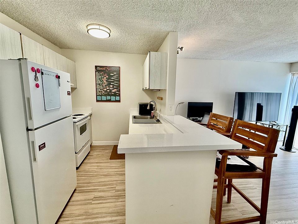 1st image of 725 Piikoi St APT 603