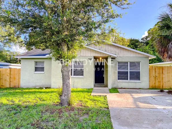 3912 E Powhatan Ave, Tampa, FL 33610