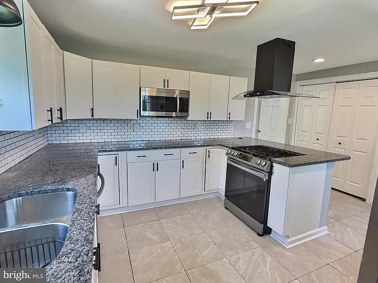 322 N Cannon Ave — Photo 4
