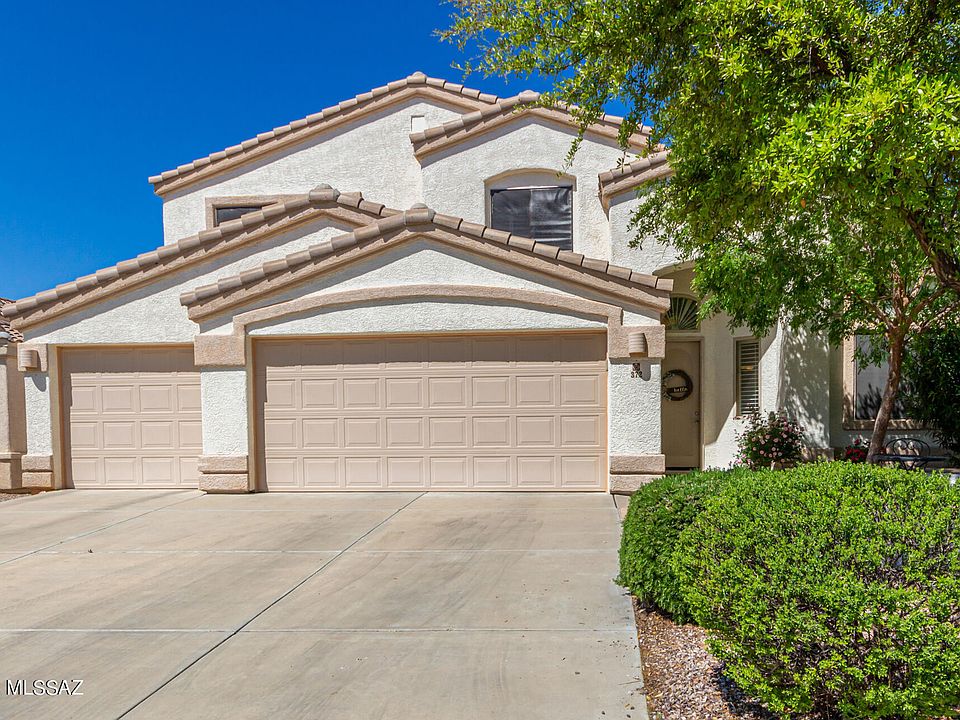 1st image of 372 W Sacaton Canyon Dr