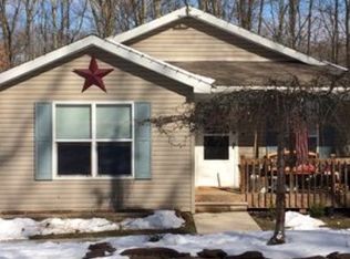 270 Bear Run Dr, Drums, PA 18222