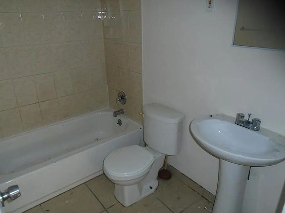4th image of 6713 Saint Olaf Dr