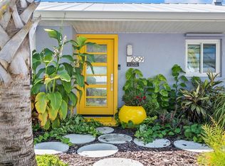 209 N 20th St, Flagler Beach, FL 32136