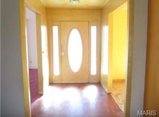 1623 Green Hill Dr, Saint Louis, MO 63146