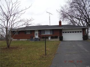 3174 Butternut Dr, Fairborn, OH 45324