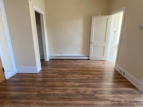 5th image of 3333 Spring Garden St #2F