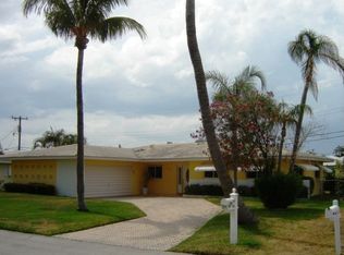 1280 Manor Dr, Riviera Beach, FL 33404