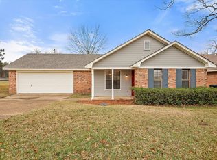 310 Patio Pl, Clinton, MS 39056