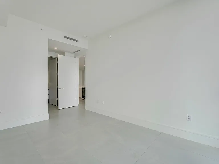 220 Lake Shore Dr #704 — Photo 42