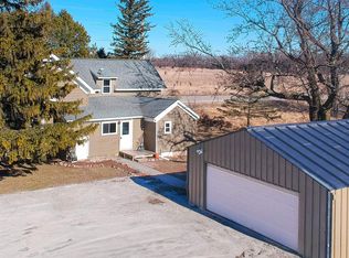 W10587 State Road 96, Fremont, WI 54940