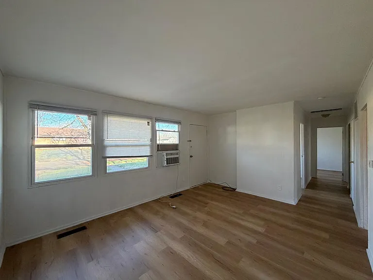 1440 Azalea Dr — Photo 8