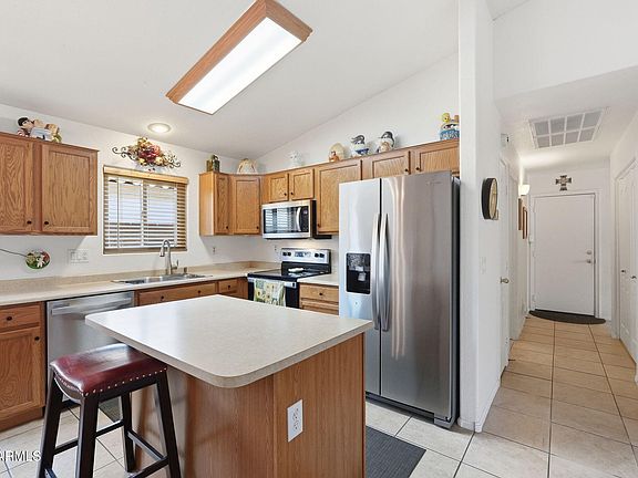 3rd image of 2525 N 109TH Avenue