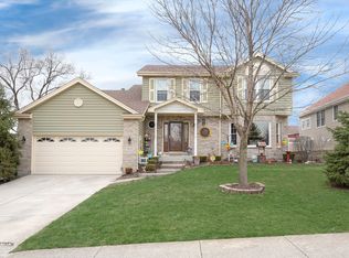 1925 Ardaugh Dr, Crest Hill, IL 60403