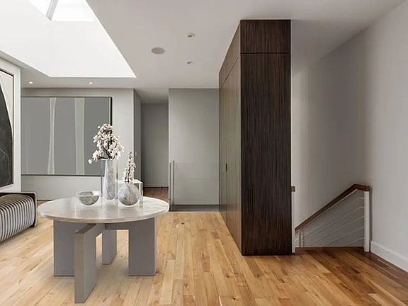 3rd image of 60 Beach St Unit Penthouse 2