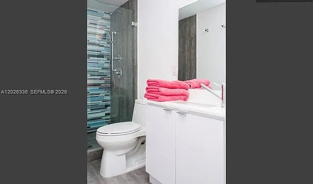 801 15th St #208 — Photo 9