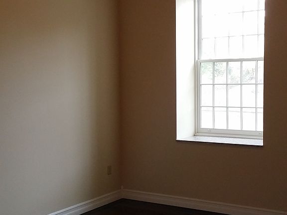 5th image of 5404 Harmony Mls W