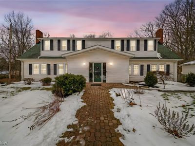 2649 Bates Ln, Willoughby Hills, OH, 44094