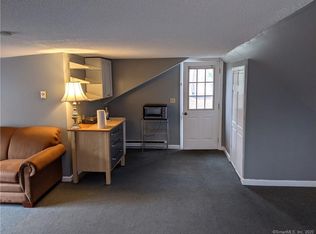 371 Spencer Plains Rd #A, Westbrook, CT 06498