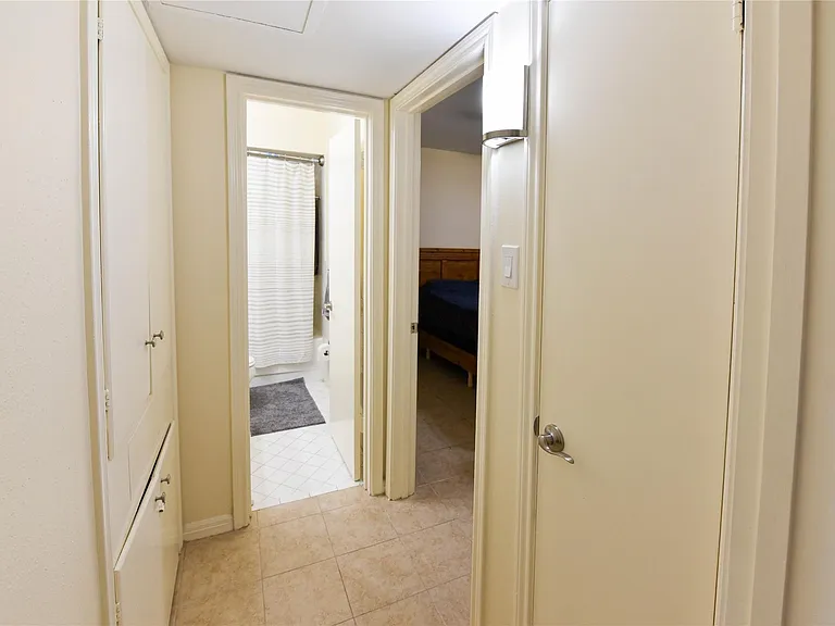2601 Bellefontaine St #C111 — Photo 7