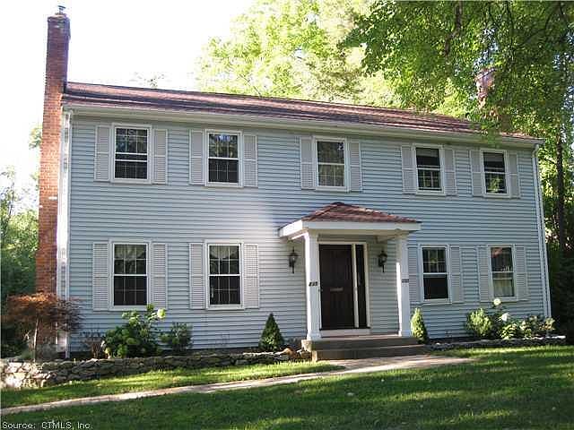 1st image of 235 Hubbard Street
