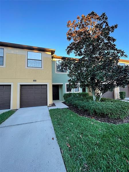 1st image of 2519 Oleander Lakes Dr