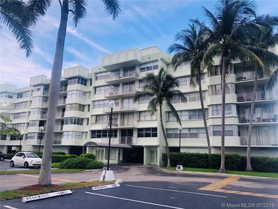 16558 NE 26th Ave APT 6G, North Miami Beach, FL, 33160