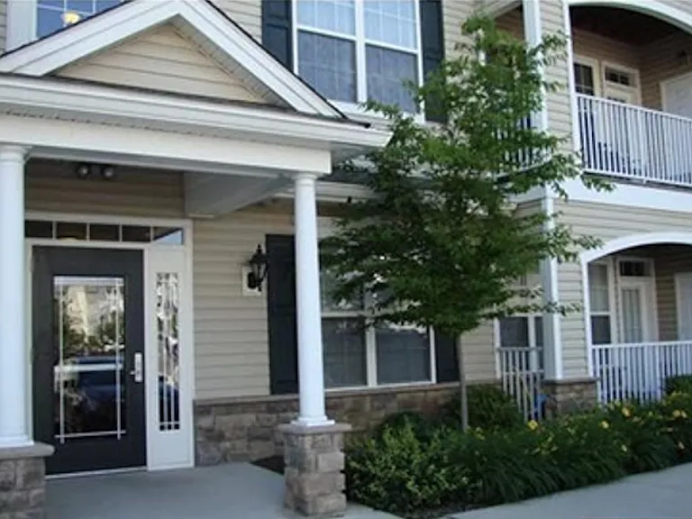 313 Mill Pond Way — Photo 1