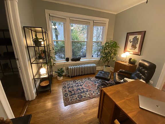 3rd image of 3034 N Francisco Ave #1