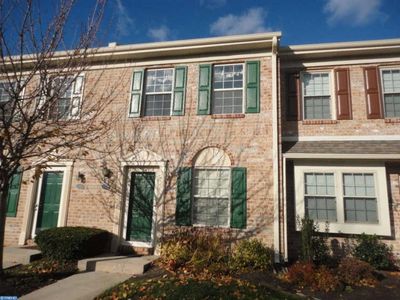 692 Metro Ct, West Chester, PA, 19380