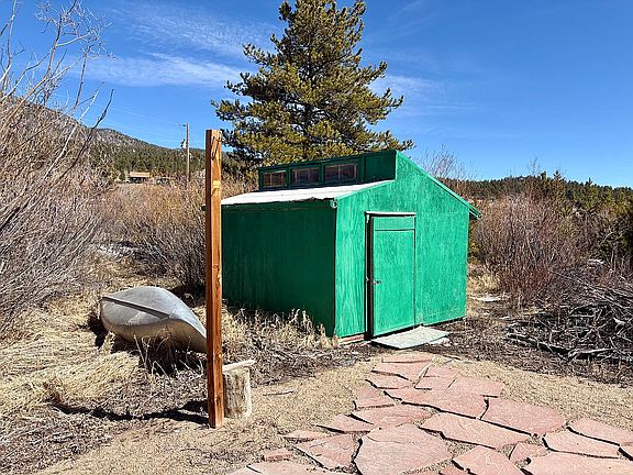 Storage shed