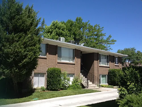 545 E Stringham Ave #D Photo 1