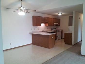 3rd image of 68 S Mountin Dr APT 2