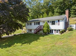 101 Old Stratford Rd, Shelton, CT 06484