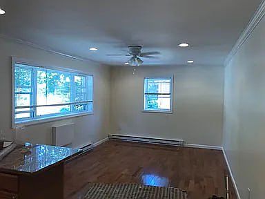 2nd image of 2045 Colonial Ave