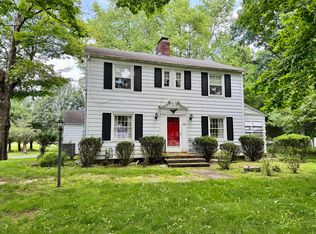 1142 Granville Rd, Newark, OH 43055