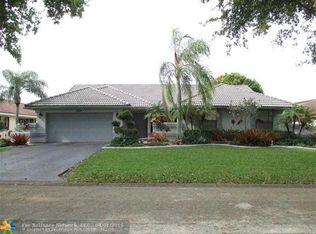 8826 NW 50th Dr, Coral Springs, FL 33067