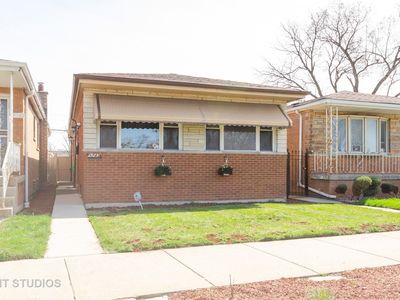 9743 S Halsted St, Chicago, IL, 60628