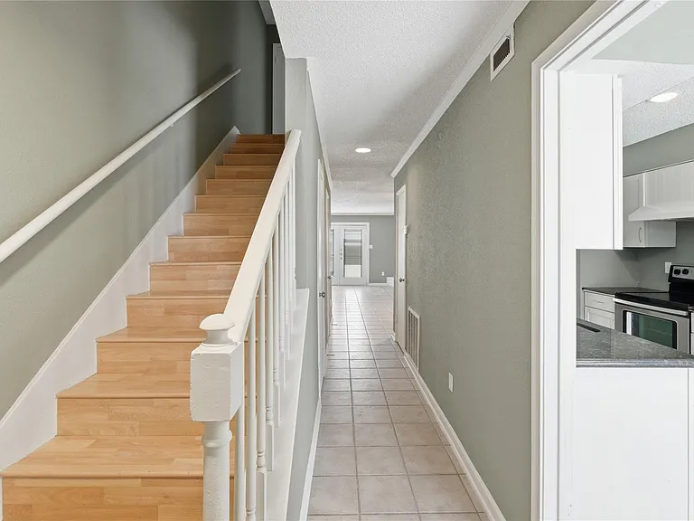 8321 Nairn St — Photo 17