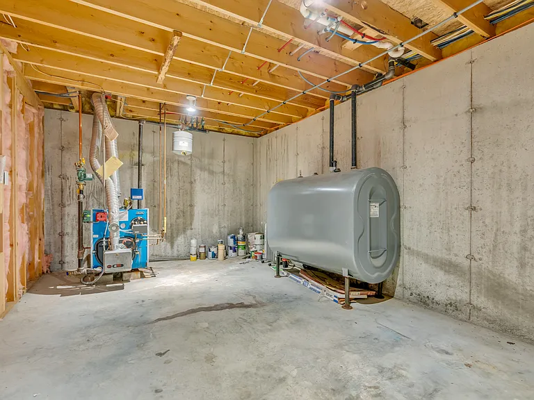 175 & 177 Maine St #177 — Photo 12