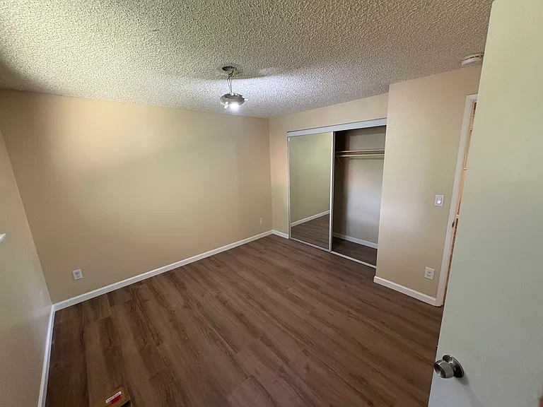 12650 SW 127th Ave — Photo 9