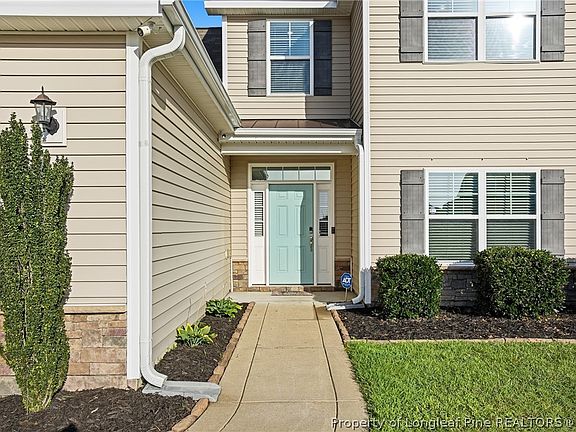 5th image of 328 Whitestone Dr