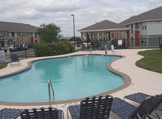 1615 W Eisenhower St #313, Rio Grande City, TX 78582