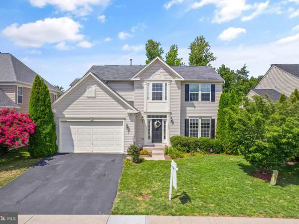 13724 Chardonnay Pl, Bristow, VA 20136