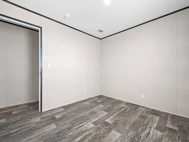 305 W Buell Dr #50A — Photo 22
